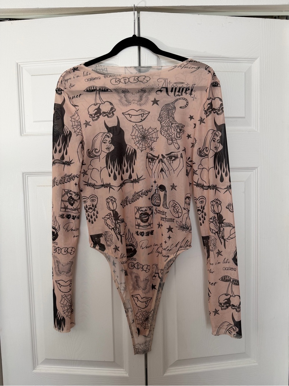 Printed Long-Sleeve Mesh Bodysuit - Pink